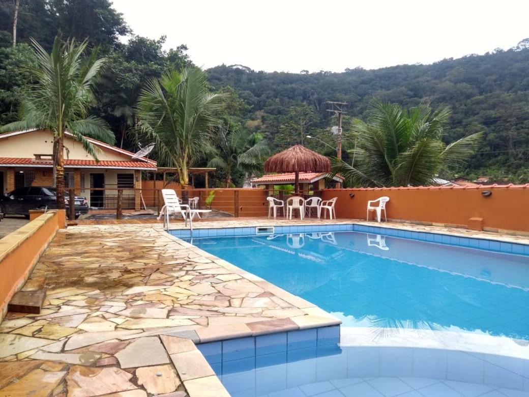 Chale Residencial Bosque Da Cocanha Caraguatatuba Exterior photo